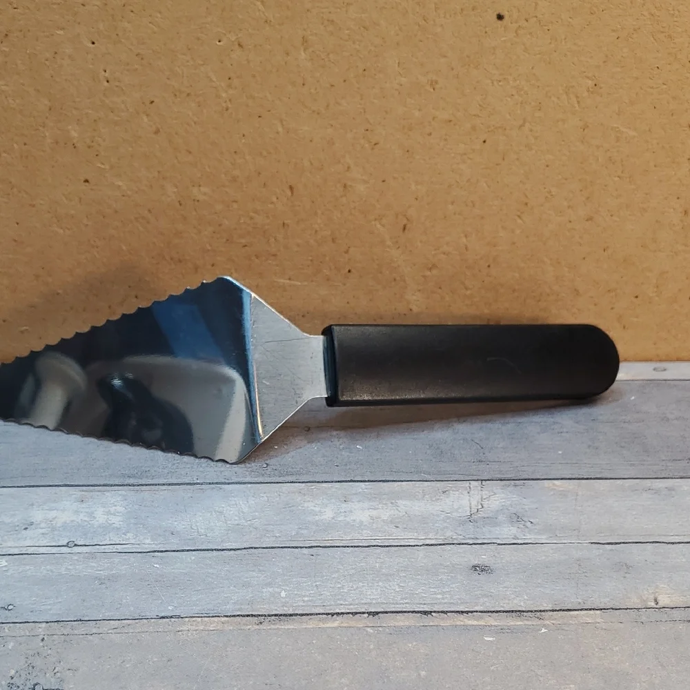 Pampered Chef Slice N Serve without Protective Cover